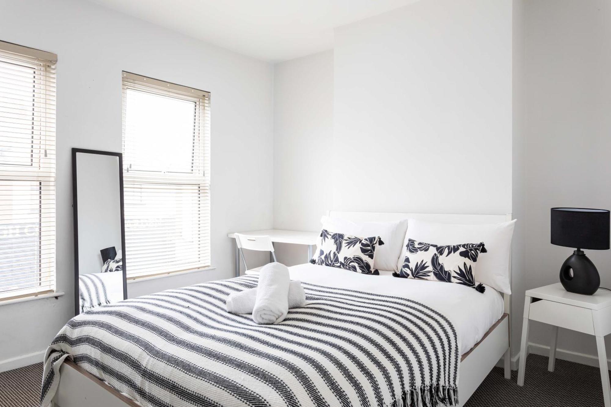 Belfast City - 3 Bed Cosy Terrace Home - Hip And Trendy Ormeau Road エクステリア 写真